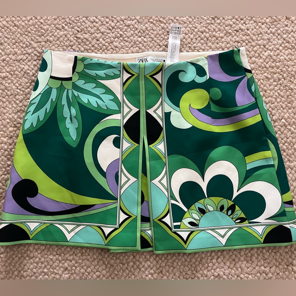 Zara mini skirt
